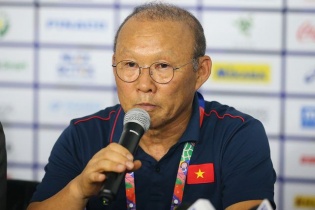 HLV Park Hang Seo: "U22 Việt Nam không thể vui sau trận thắng U22 Singapore"