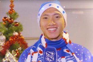 Văn Hậu gửi lời chúc Giáng sinh ngọt ngào đến CĐV Việt Nam