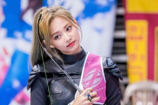 Tzuyu - sao nữ "đẹp nhất thế giới" 2019