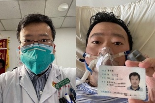 Dân mạng Trung Quốc “dậy sóng” sau cái chết của bác sĩ phát hiện nCoV 