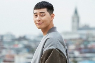Fan choáng vì độ giàu của Park Seo Joon trong phim