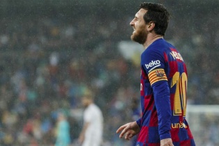 Rivaldo: "Messi đơn độc tại Barca"