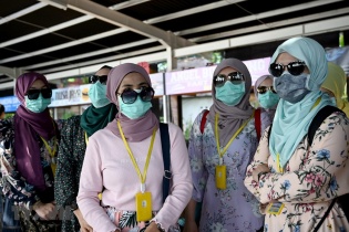 Indonesia ghi nhận số ca nhiễm Covid-19 tăng kỷ lục trong ngày