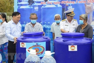Chống hạn, chống mặn: Trong gian khó càng phải chung sức, đồng lòng