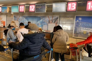 COVID-19: Chuyến bay ""giải cứu"" đầy ắp nghĩa tình Việt Nam-Ukraine