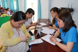 Hỗ trợ lao động mất việc: Hưởng đúng, hưởng đủ và tránh trục lợi