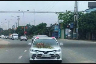 Kỷ luật Phó Giám đốc Bệnh viện tổ chức cưới cho con giữa mùa dịch