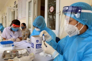 TP.HCM: Hai người nước ngoài dương tính trở lại với virus SARS-CoV-2