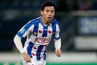 “Sếp” Heerenveen báo tin vui, Văn Hậu có thể ở lại Hà Lan 