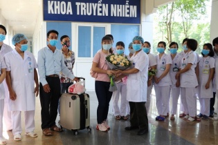 "Cuộc chiến" chống dịch COVID-19 tại Việt Nam: 100 ngày nhìn lại
