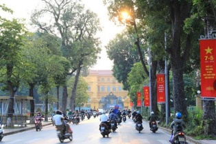 Bắc Bộ và Trung Bộ nắng nóng gay gắt, có nơi 41 độ C