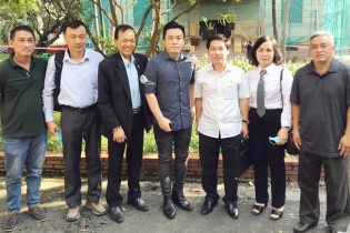 Lam Trường thắng kiện