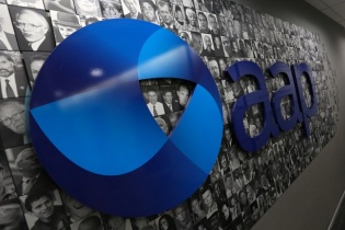 Hãng thông tấn Australia được mua lại, thoát khỏi nguy cơ đóng cửa