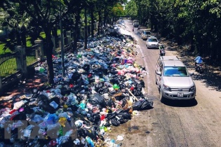 Chủ tịch UBND Hà Nội làm rõ vấn đề về xử lý rác thải tồn đọng