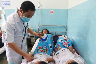 Sau vụ gửi tro cốt, nhiều trẻ nhỏ ở chùa Kỳ Quang 2 nghi bị ngộ độc