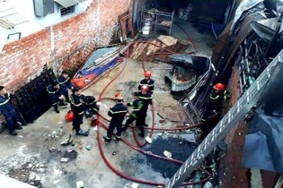 Thành phố Hồ Chí Minh: Hỏa hoạn thiêu rụi nhiều căn nhà trọ ở quận 9