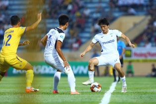 V-League ngày phán quyết: HAGL, Bình Dương khó vượt ải trụ hạng