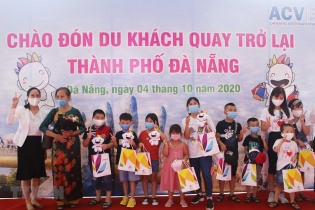 Đà Nẵng đón đoàn khách đầu tiên sau hơn 2 tháng tạm dừng du lịch