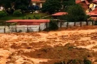 Vụ sạt lở đất tại Quảng Trị: 22 cán bộ, chiến sỹ bị vùi lấp