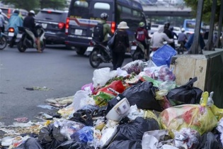 Hà Nội đưa nhiều giải pháp giải quyết tồn tại ở bãi rác Nam Sơn