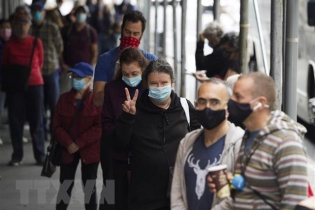 Nước Mỹ có thêm 1 triệu ca mắc mới COVID-19 chỉ sau 2 tuần