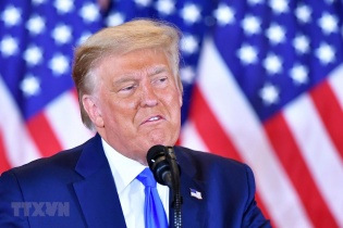 Tổng thống Trump tuyên bố thắng cử nếu đếm các phiếu bầu "hợp lệ"