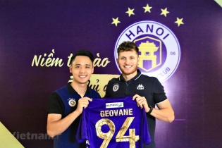 Hà Nội FC ký với ngoại binh đắt giá và tham vọng đòi lại "ngôi vương"