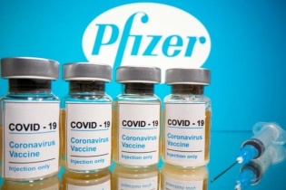 Pfizer thông báo vắcxin thử nghiệm đạt hiệu quả phòng COVID-19 tới 95%