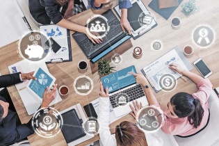 Fintech bùng nổ và cuộc đua một mất, một còn
