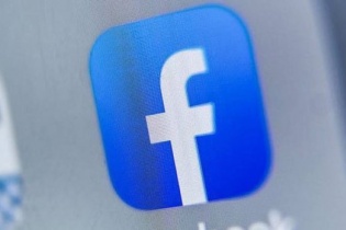 "Australia sẽ không bị đe dọa bởi sự bắt nạt của Facebook"