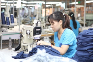 Doanh nghiệp tăng đầu tư, khởi sắc hoạt động đầu năm