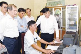 Chuyển đổi số tại các bệnh viện: Lợi cả đôi đường