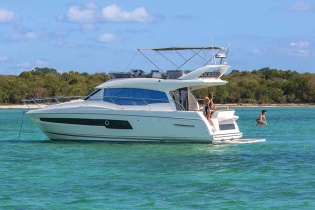 “Cơn say” du thuyền