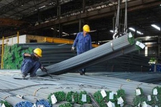 Động thái từ thị trường thép Trung Quốc và chính sách của Việt Nam