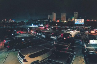 Du lịch từng bước tái khởi động