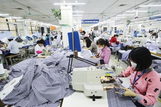 Đơn hàng nhiều, doanh nghiệp dệt may đầu tư nhà máy mới