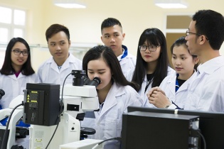 Quảng Ninh tháo nút thắt về nhân lực chất lượng cao