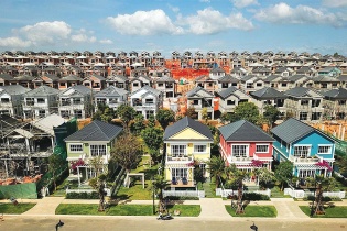 Dù đang giãn cách, doanh nghiệp địa ốc vẫn "luyện rèn" sẵn sàng tăng tốc 