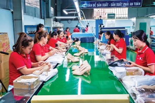 Doanh nghiệp “tê cứng” trước Dự thảo Nghị định về Luật Bảo vệ môi trường 2020 - Bài 3: Thấp thoáng bóng cơ chế xin - cho