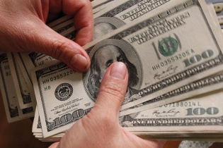 Tin vắn Đầu tư Online ngày 25/10