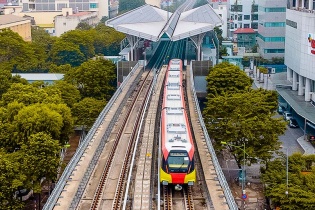 [Ảnh] Diện mạo tuyến metro vận hành tự động đầu tiên tại Hà Nội