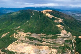Các dự án ở núi Chín Khúc được “làm bừa” như thế nào? - Kỳ 1: Những "pha" tham mưu, ký nháy quyết định sai trái