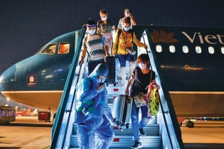 Mở lại các chuyến bay quốc tế thường lệ: “Cửa sáng” phục hồi ngành kinh tế xanh