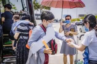 Khách du lịch trở lại miền Trung   