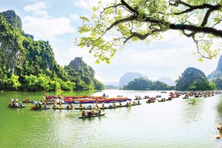 Ninh Bình đang trở thành trung tâm du lịch của cả nước