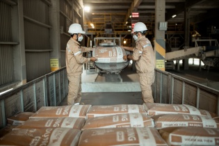Doanh nghiệp xi măng đưa giải pháp cắt giảm chi phí sản xuất
