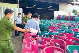 Bị chiếm dụng hàng ngàn vỏ bình gas, doanh nghiệp gas gửi đơn khẩn kêu cứu