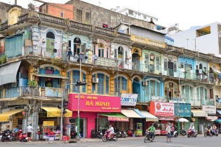 Đề xuất áp thời hạn sở hữu: Liệu có hóa giải được bế tắc cải tạo chung cư cũ?