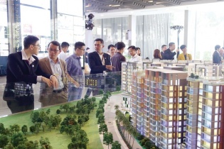Môi giới bất động sản bạc mặt vì bị “xù” tiền hoa hồng