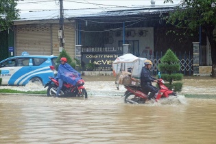 “Bắt bệnh” ngập nước ở các đô thị lớn - Bài 1: Hậu quả của tình trạng hạ tầng thiếu đồng bộ   
